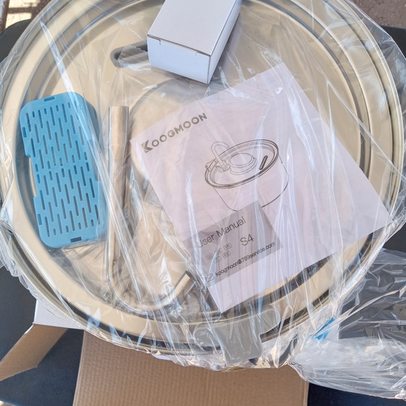 Koogmoon Pet Water Fountain (3.2L/108 Oz) NEW - Picture 2 of 3